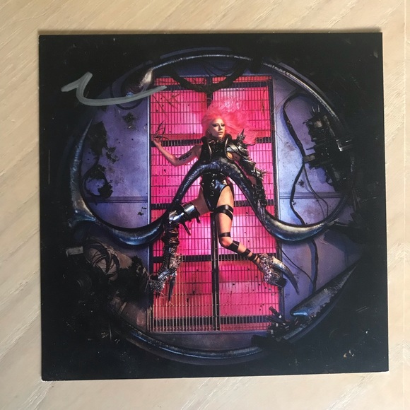 LADY GAGA Autographed Chromatica CD NWT - Picture 3 of 9